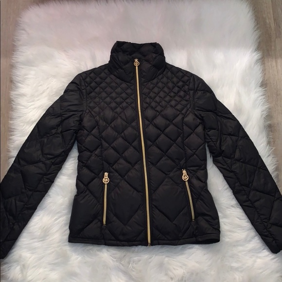 Michael Kors Jackets & Blazers - NWOT Michael Kors Down Puffer Jacket